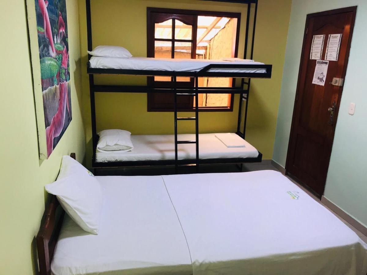 Hostal La Esperanza Leticia Exteriör bild